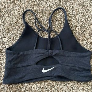 NWOT Nike Youth Sports Bra